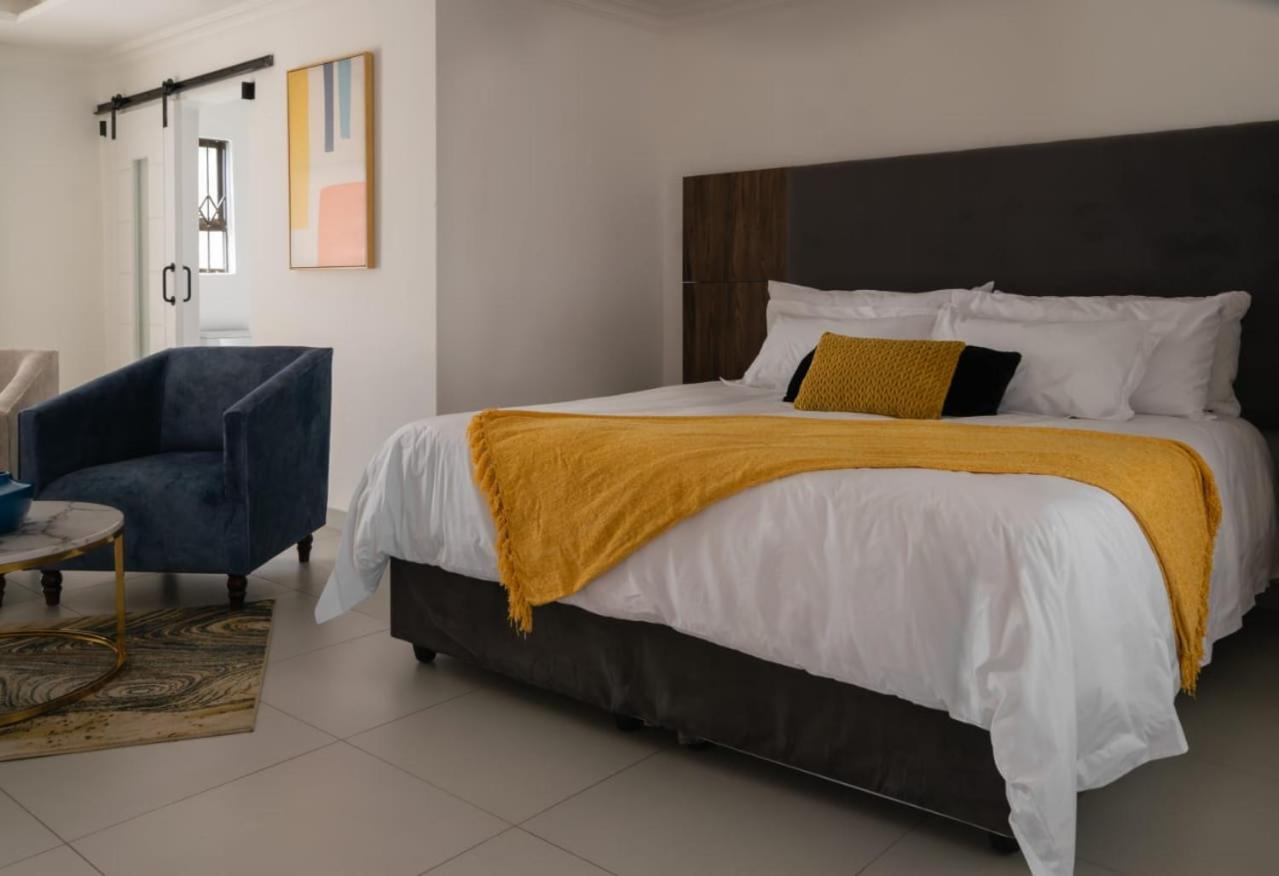 Hotel El Infinito เคมป์ตัน พาร์ค ภายนอก รูปภาพ